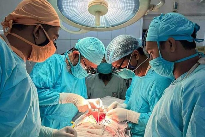 কিডনি প্রতিস্থাপন কিডনি প্রতিস্থাপন