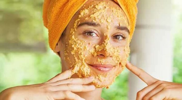 আম মুখে লাগান