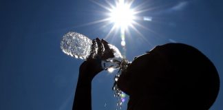 প্রচণ্ড গরমে সুস্থ থাকবেন যেভাবে প্রচণ্ড গরম