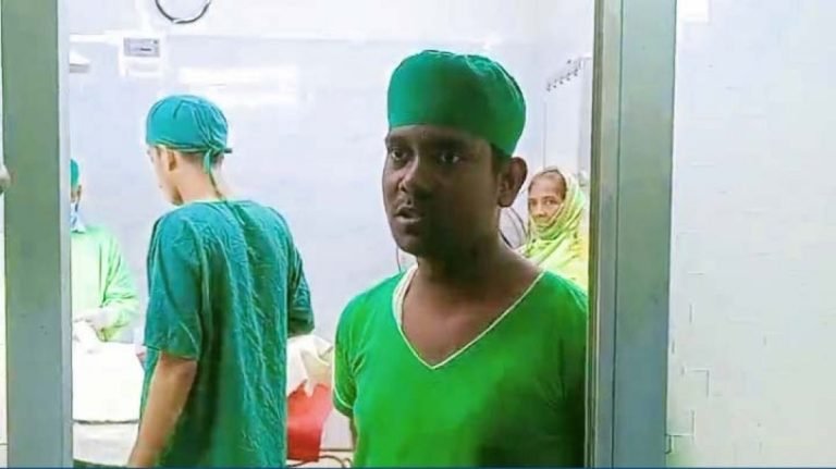সদন নেই, তবুও অপারেশন করেন তিনি!