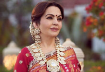 ৬০ পেরিয়েও কীভাবে এমন ছিপছিপে নীতা আম্বানি?