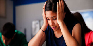 মানসিক চাপ বয়সের আগেই এনে দেয় বার্ধক্য