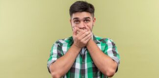 মুখের ক্যান্সারের লক্ষণ জেনে নিন