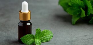 মাথাব্যথা দূর করতে পুদিনা পাতার ব্যবহার