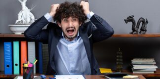 অফিসে স্ট্রেস দূর করার ৫ উপায়