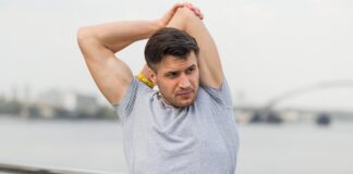 শরীরে দুর্গন্ধ? জেনে নিন দূর করার উপায়