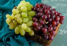 শীতে আঙুর খাবেন যে কারণে